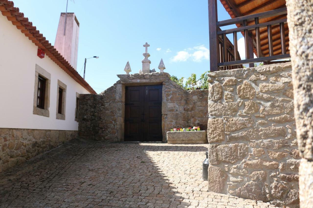 Casa Dona Urraca Hotel Vilarinho da Castanheira Екстериор снимка