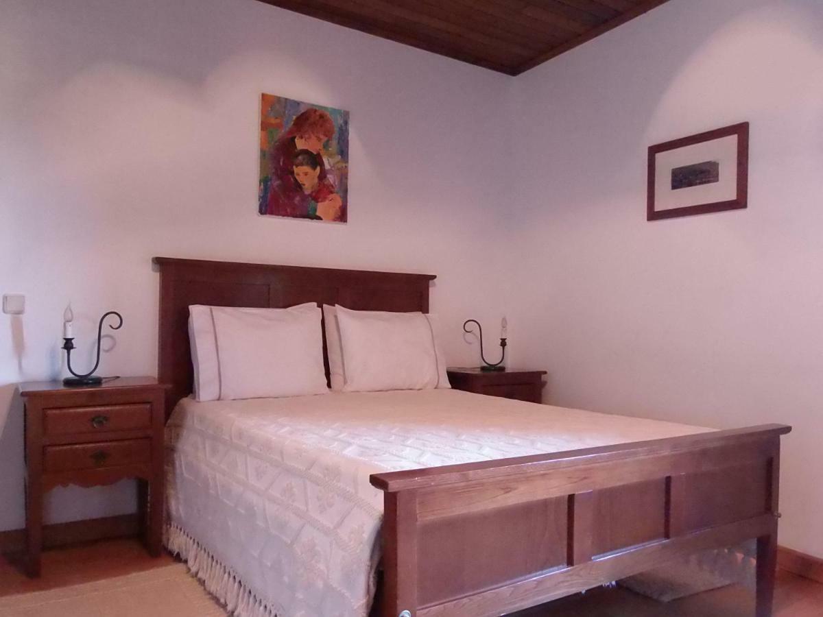 Casa Dona Urraca Hotel Vilarinho da Castanheira Екстериор снимка